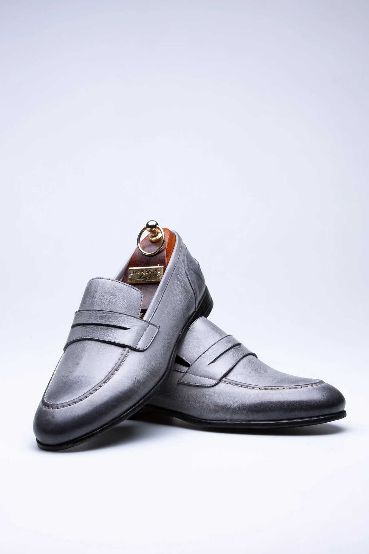 Pietra, Mocassins Gris 100% Cuir, Style Intemporel